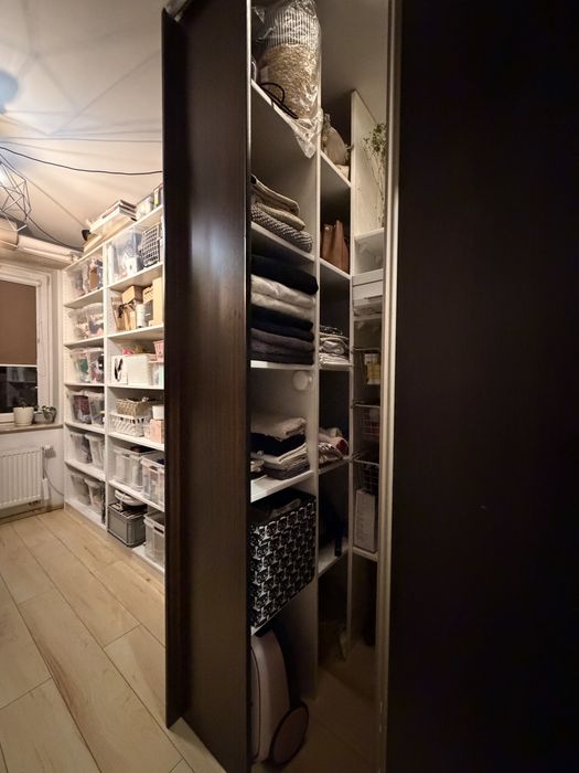 Szafa z drzwiamy przesuwnymi, używana, za darmo