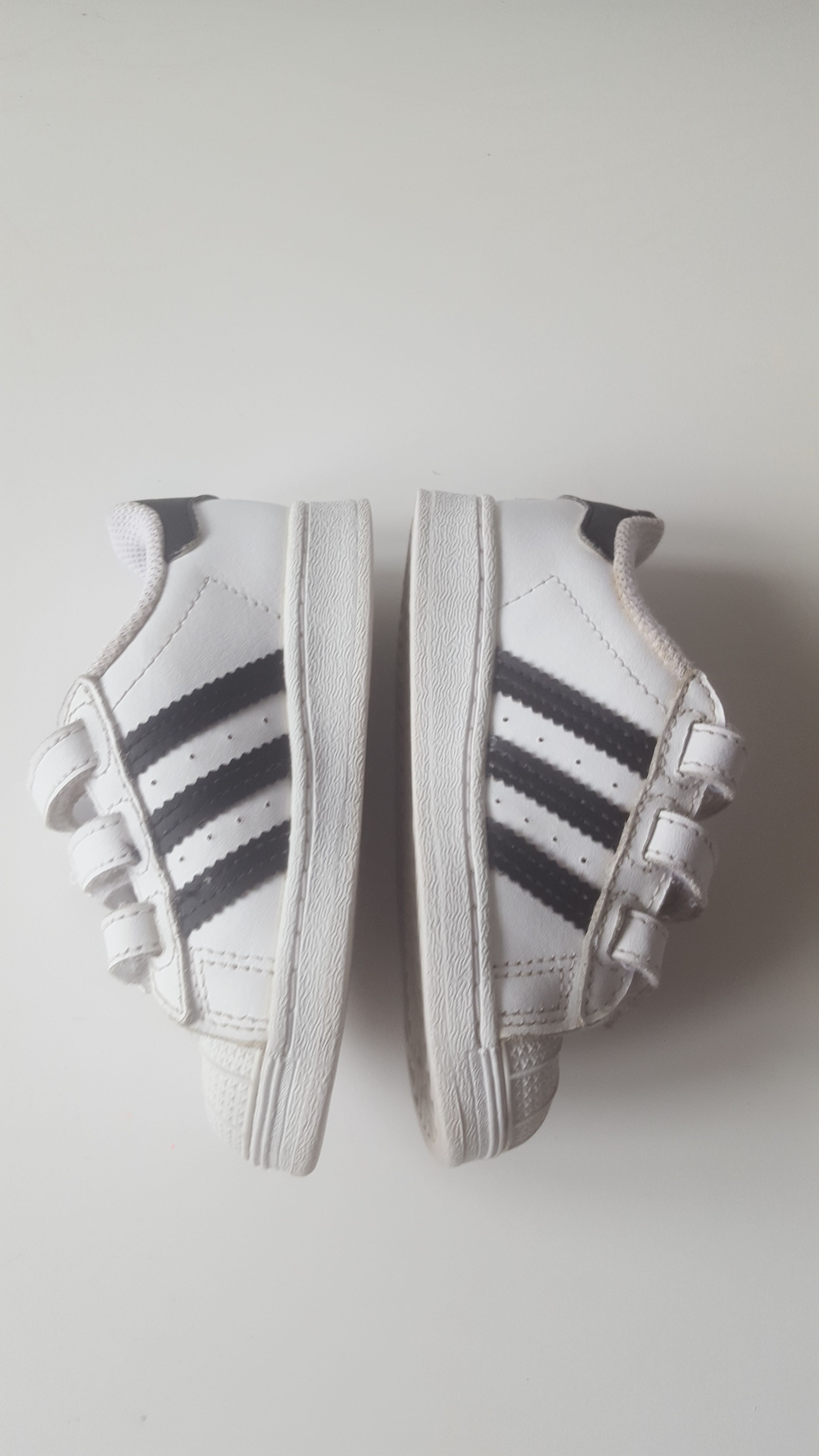 Buty Adidas Superstar rzepy  22 używane