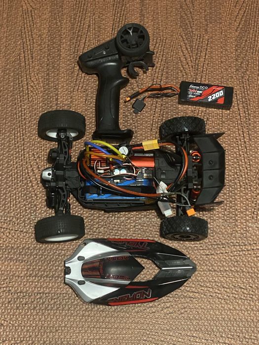 Rc Arrma typhon grom 3s brushless