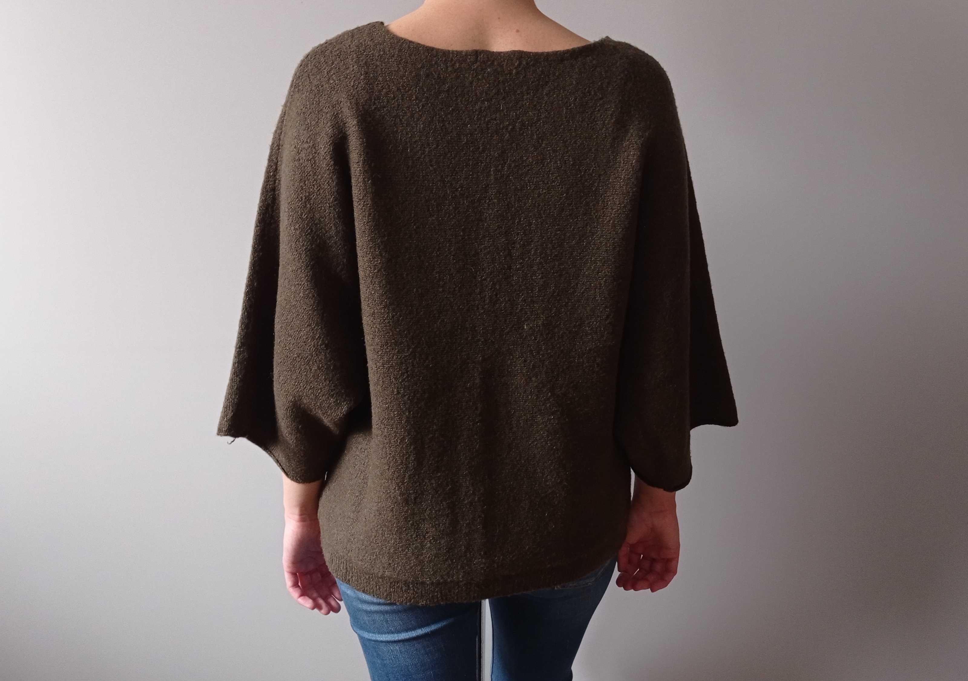 Sweter oversize ciemna zieleń Reserved