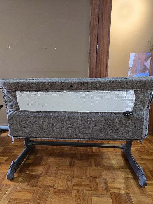Vendo berço mini-cama