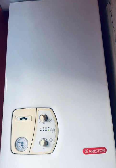 3к квартира, Критий ринок, 2/5, АГВ, кондиціонер, кухня-студія