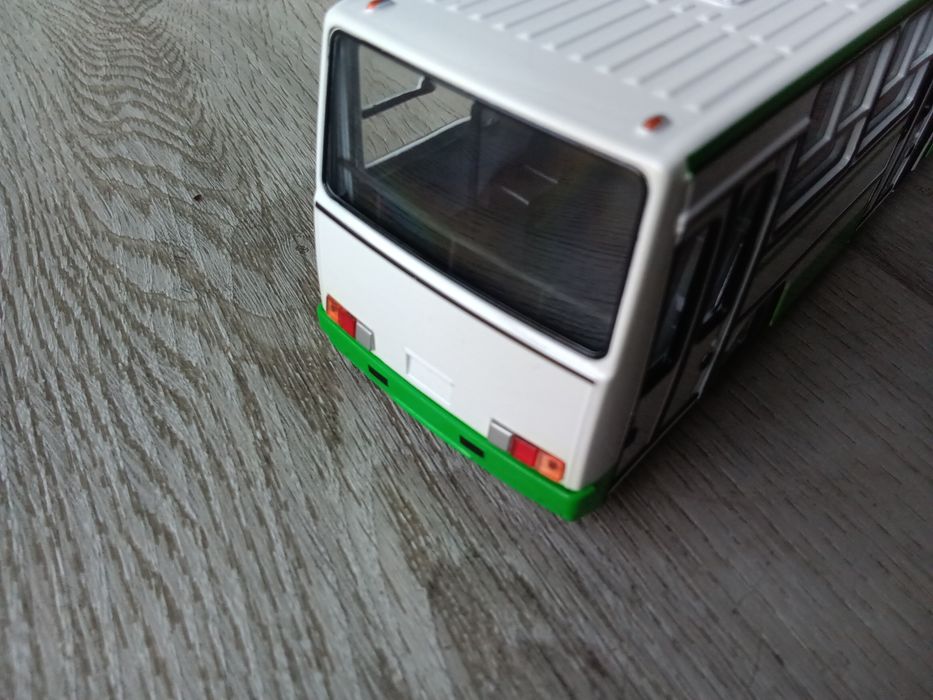 Model autobusu Ikarus 280