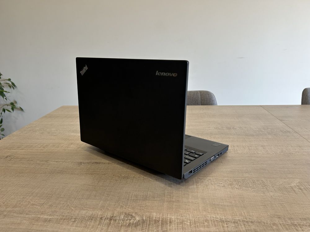 Portátil Lenovo ThinkPad X240