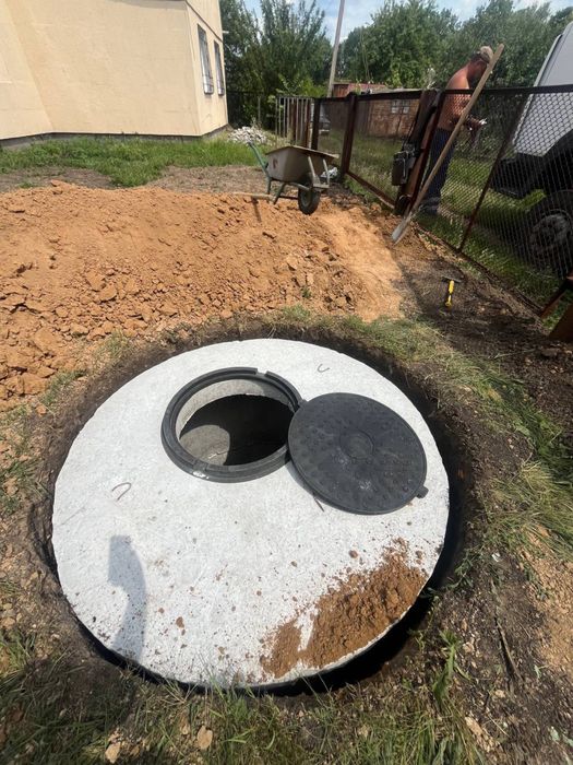 Быстро и недорого! Монтаж септиков. Копка траншей, сливных ям