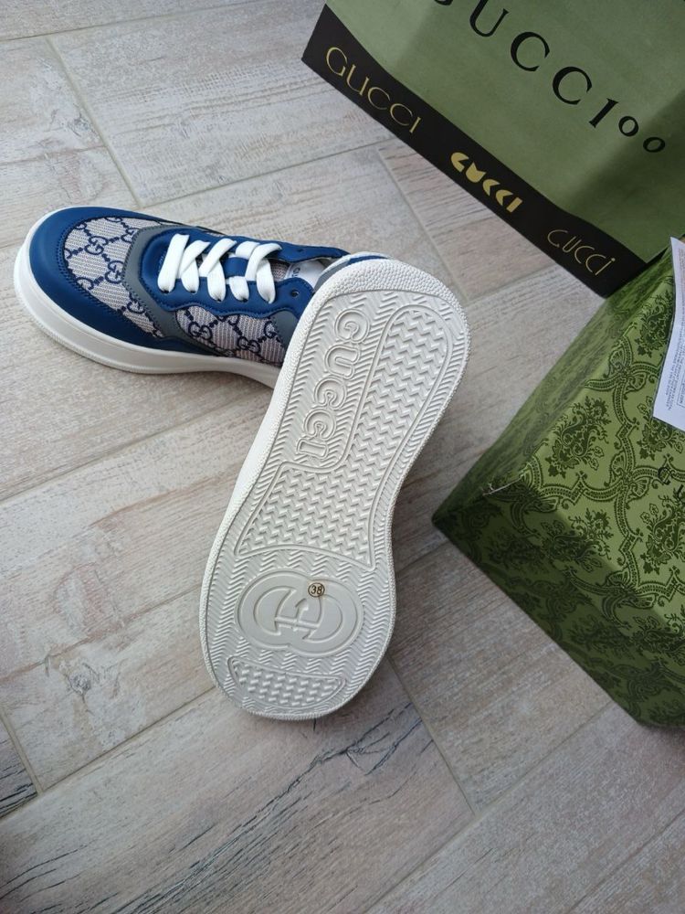 Кросівки Gucci 24см в начвності