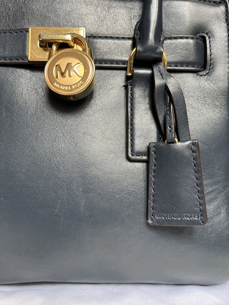 Michael Kors torebka Hamilton Medium granatowa