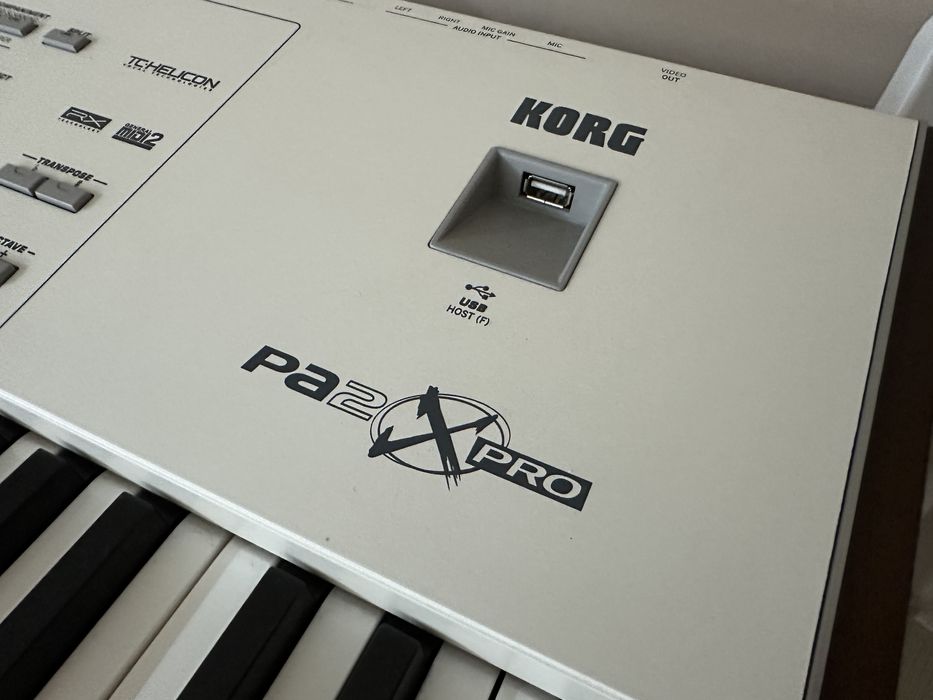 Korg pa2x синтезатор