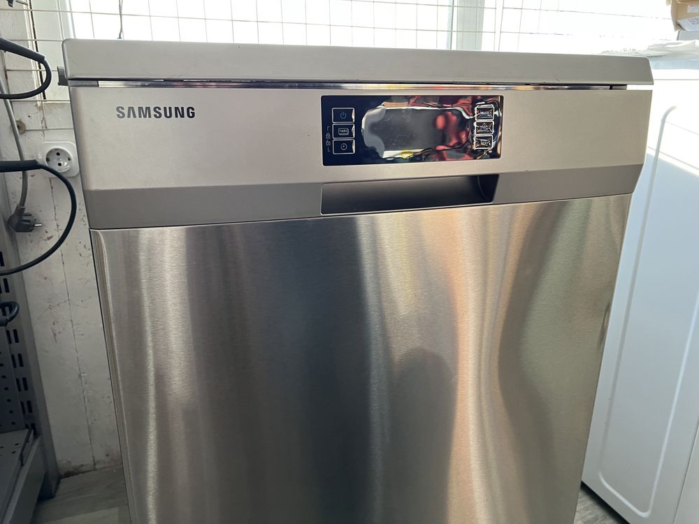 Посудомоечная машина Samsung DW-FN320T