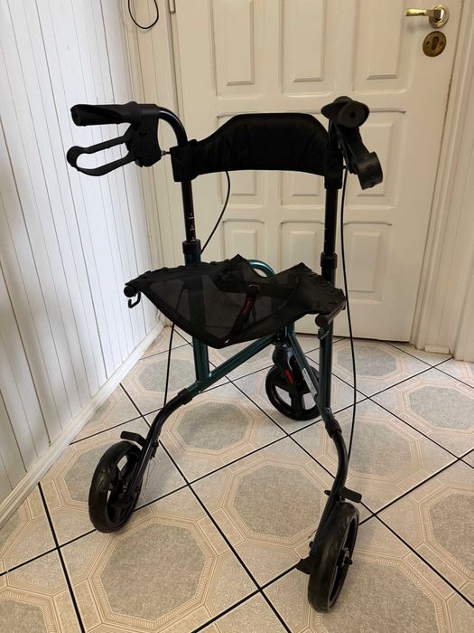 Balkonik trójkołowy