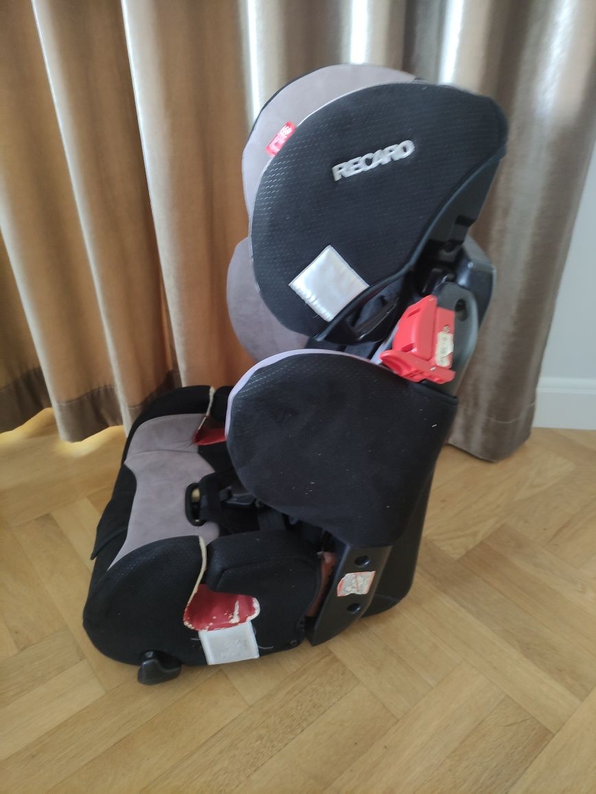 Fotelik samochodowy Recaro Young Sport