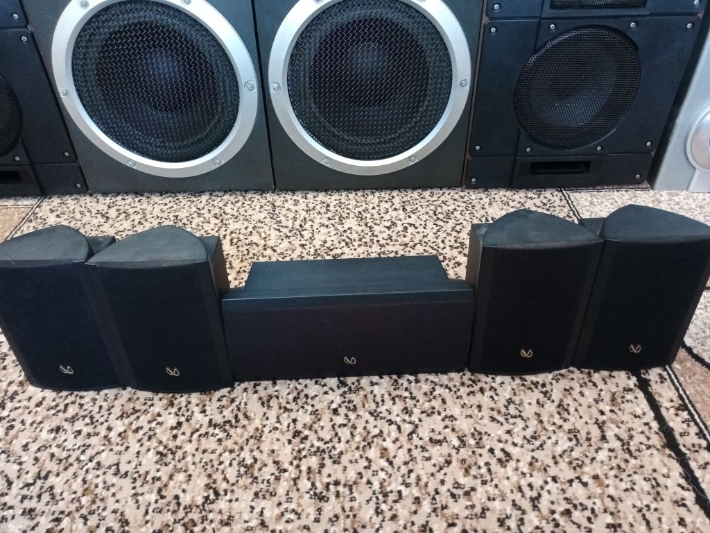 Grundig V303..Аудиотехника разная