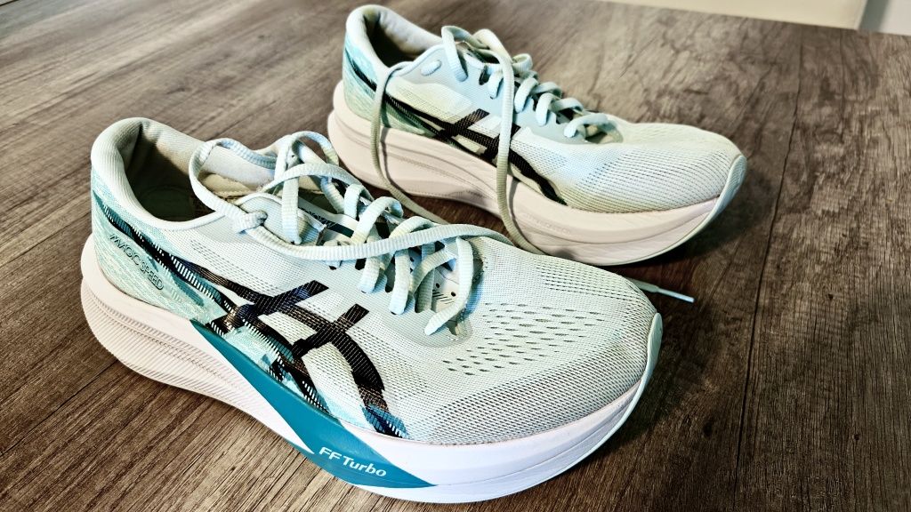 Asics Magic Speed 4