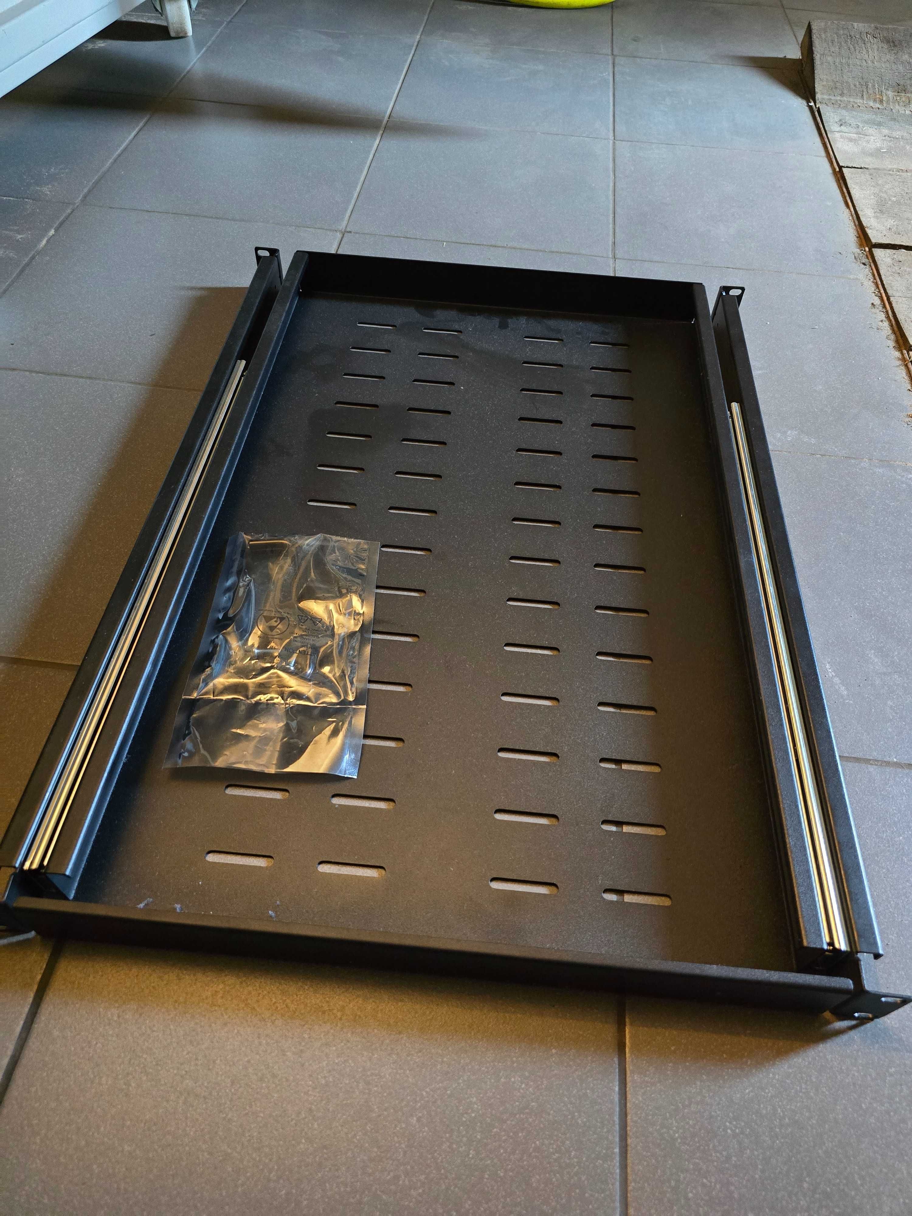 Szafa Rack ZPAS SZB SE 19" 800x1000 42U plus dodatki