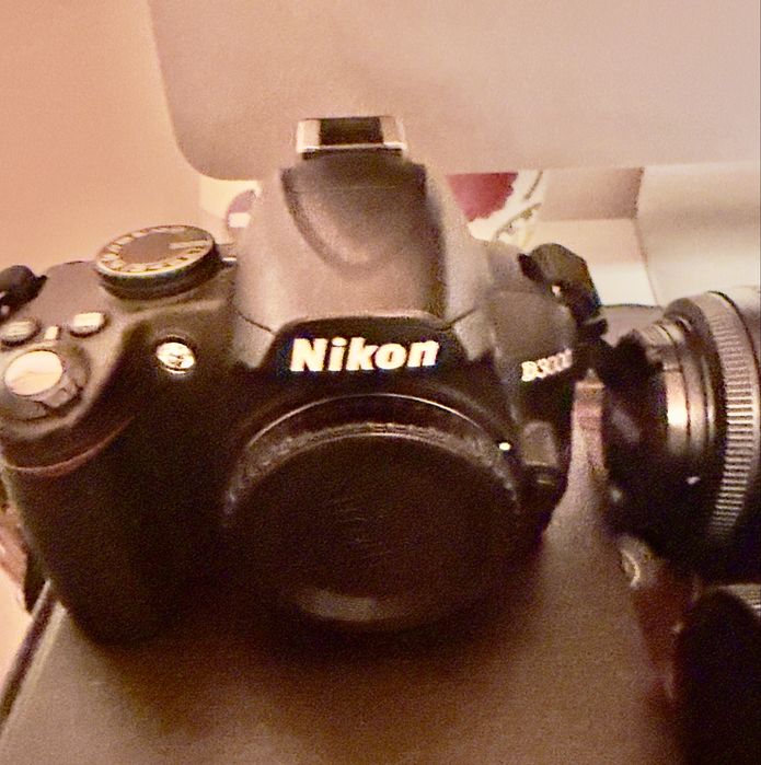 Maquina fotografica Nikon D3000