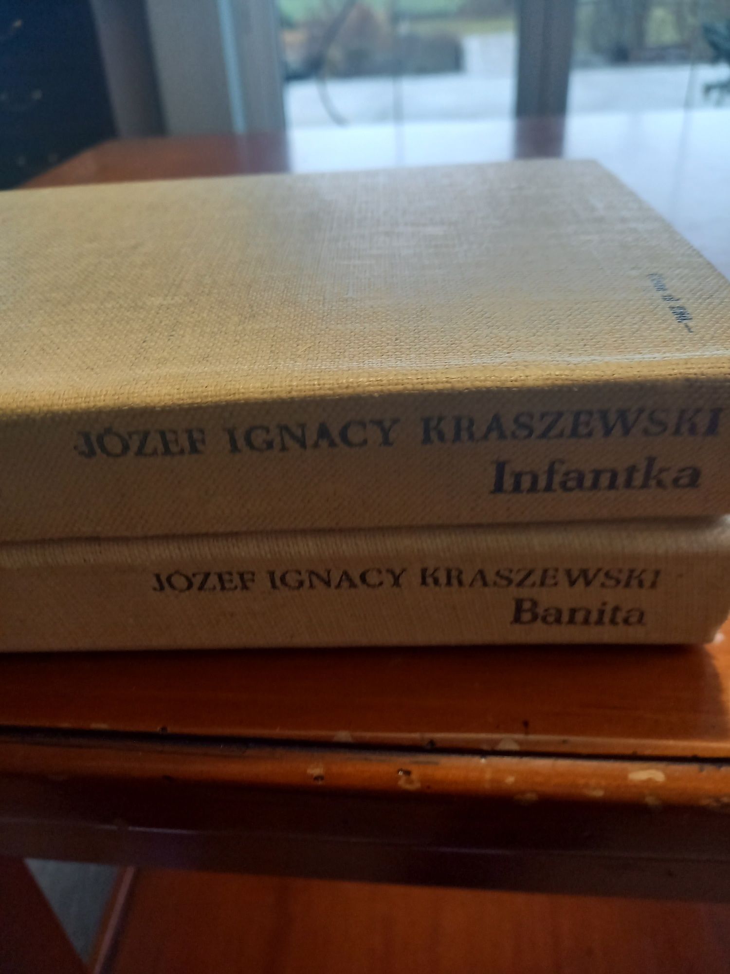 2 powieści historyczne Kraszewskiego Bajbuza I Infantka