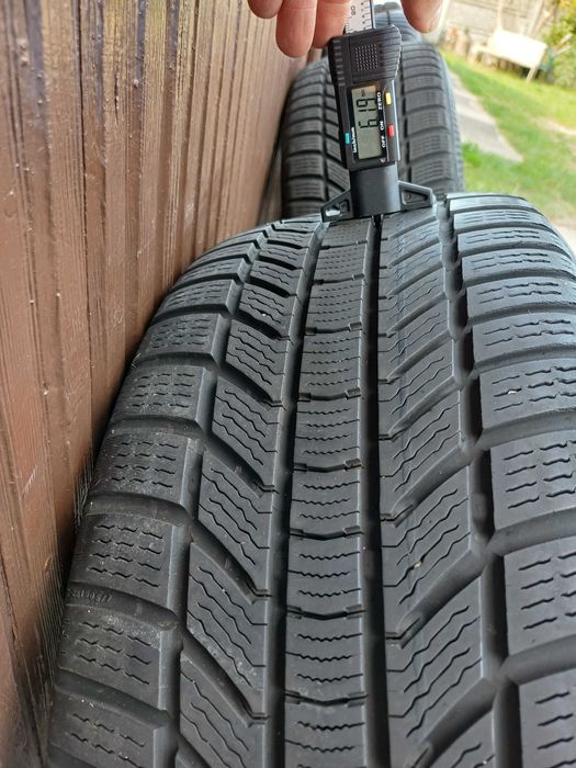Koła zimowe Skoda 18 8J ET44 235/45R18 Continenta WinterContact TS870P
