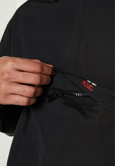 Kurtka czarna wiatrowka  Schott roz. M stan idealny!