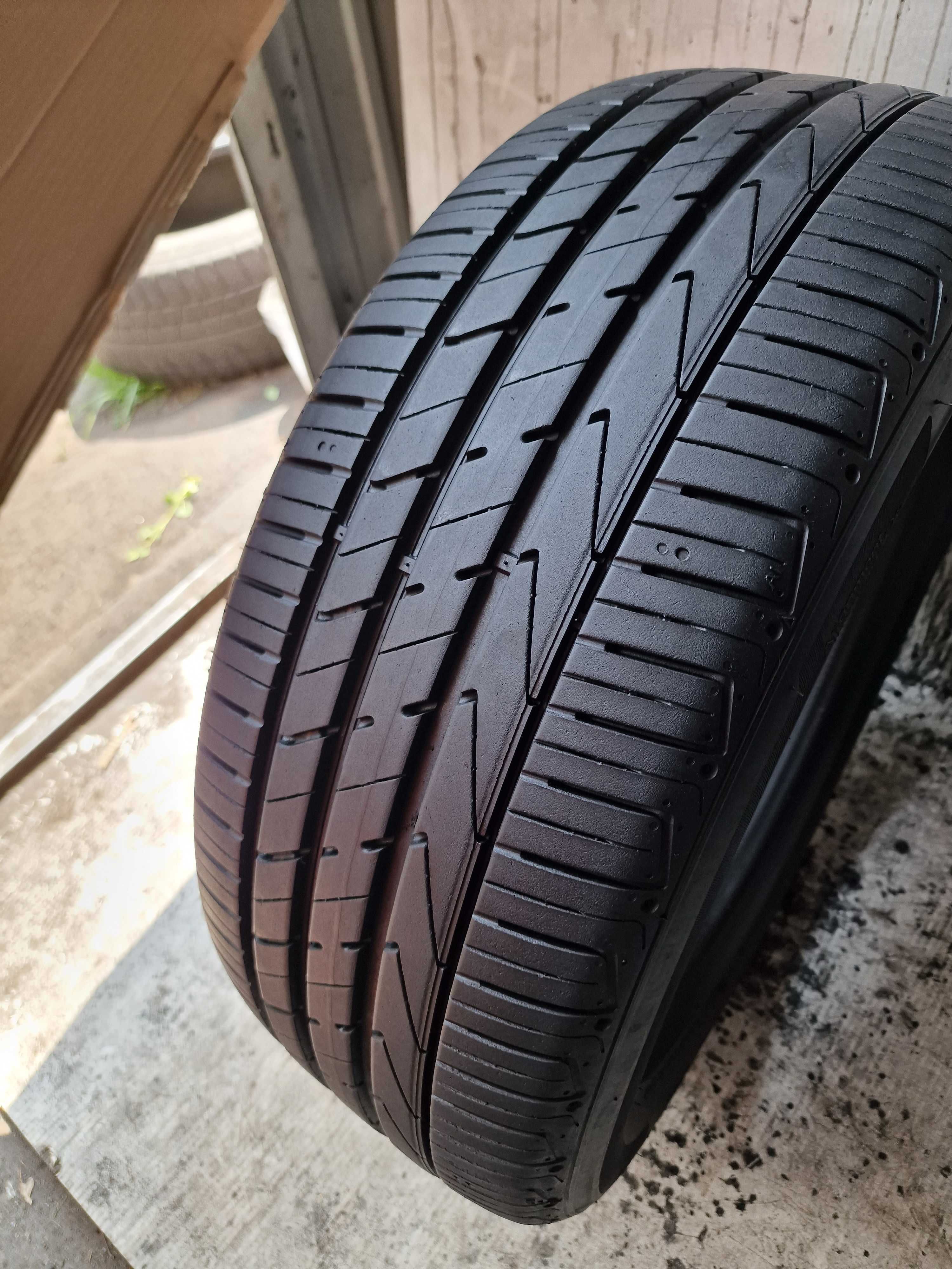 Sprzedam oponę 235/55 18" Hankook Ventus S1 Evo Suv 7mm 2022r