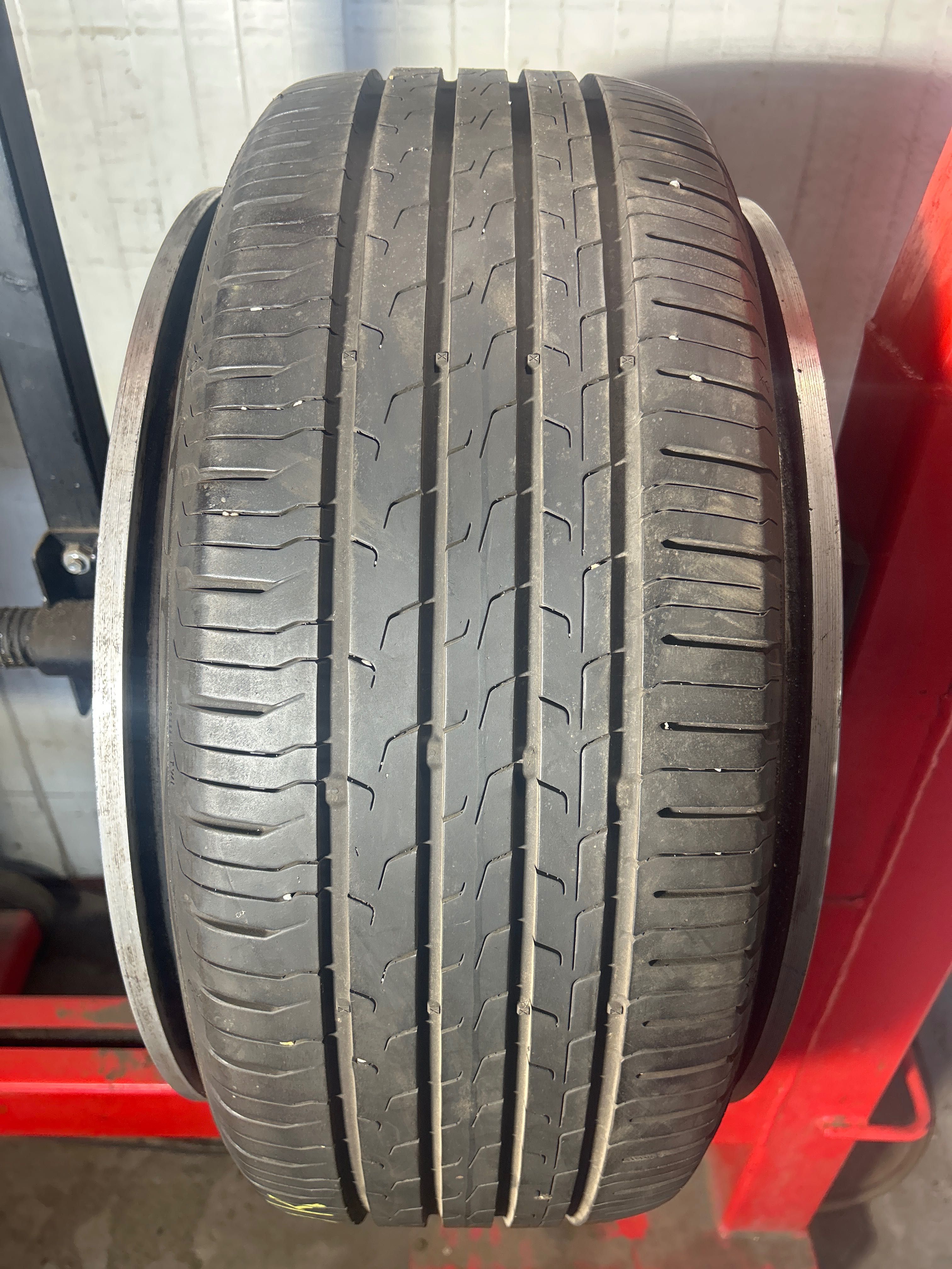 Continental EcoContact 6 Mo 225/45/18 91W