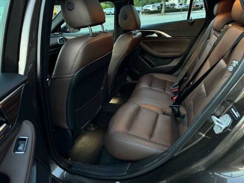 2017 Infiniti QX30