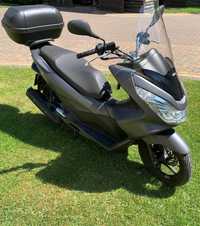 Skuter Honda PCX 125, 2017r stan bardzo dobry, przebieg 13 150 km