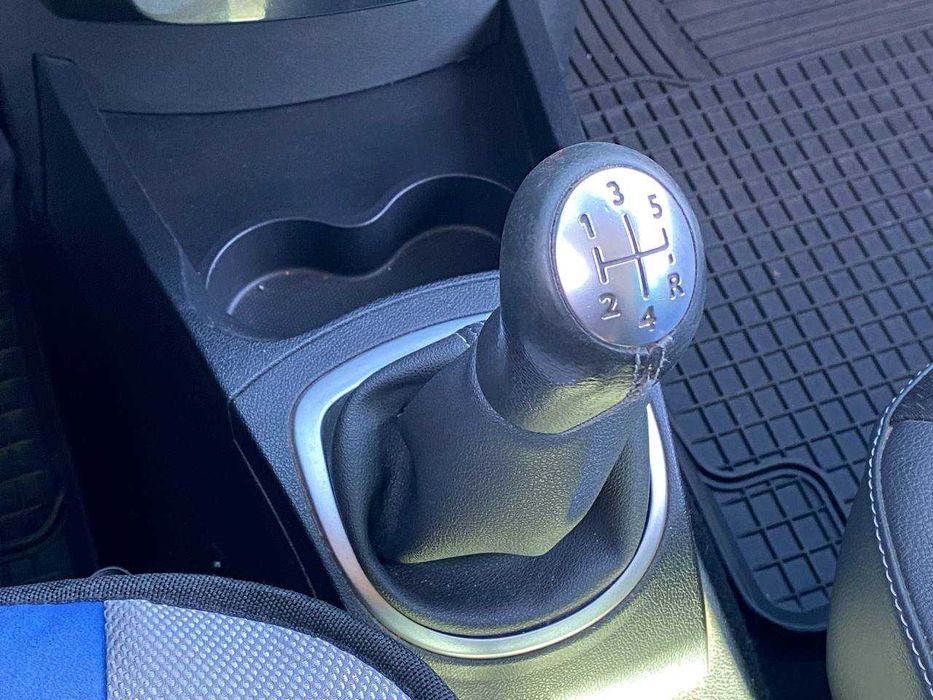 Продам автомобіль Renault Clio 3