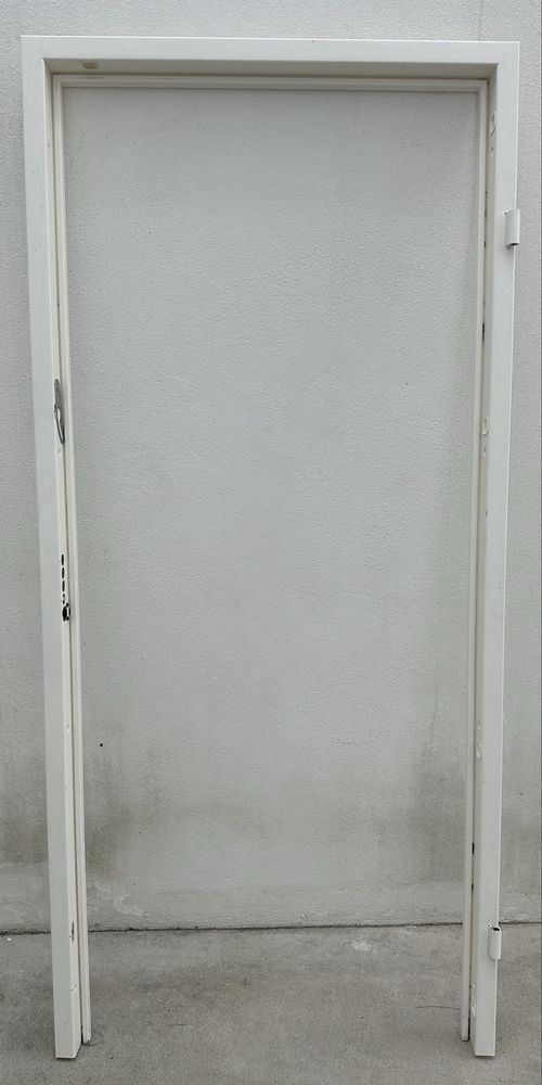Porta blindada Dierre branca