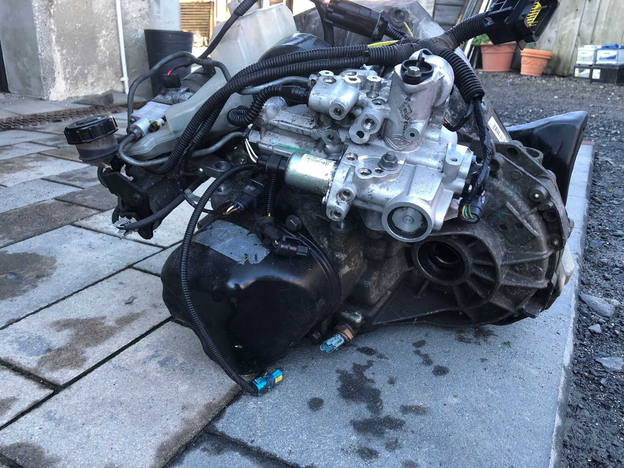 Automatyczna skrzynia biegów Renault Clio III 1,5 Dci półautomat