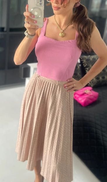 Bluzka z kokardami na plecach River Island, crop top, wiskoza, elastan