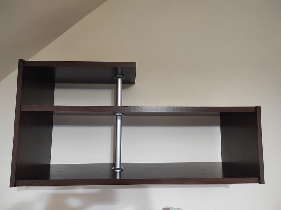 Wisząca półka   .