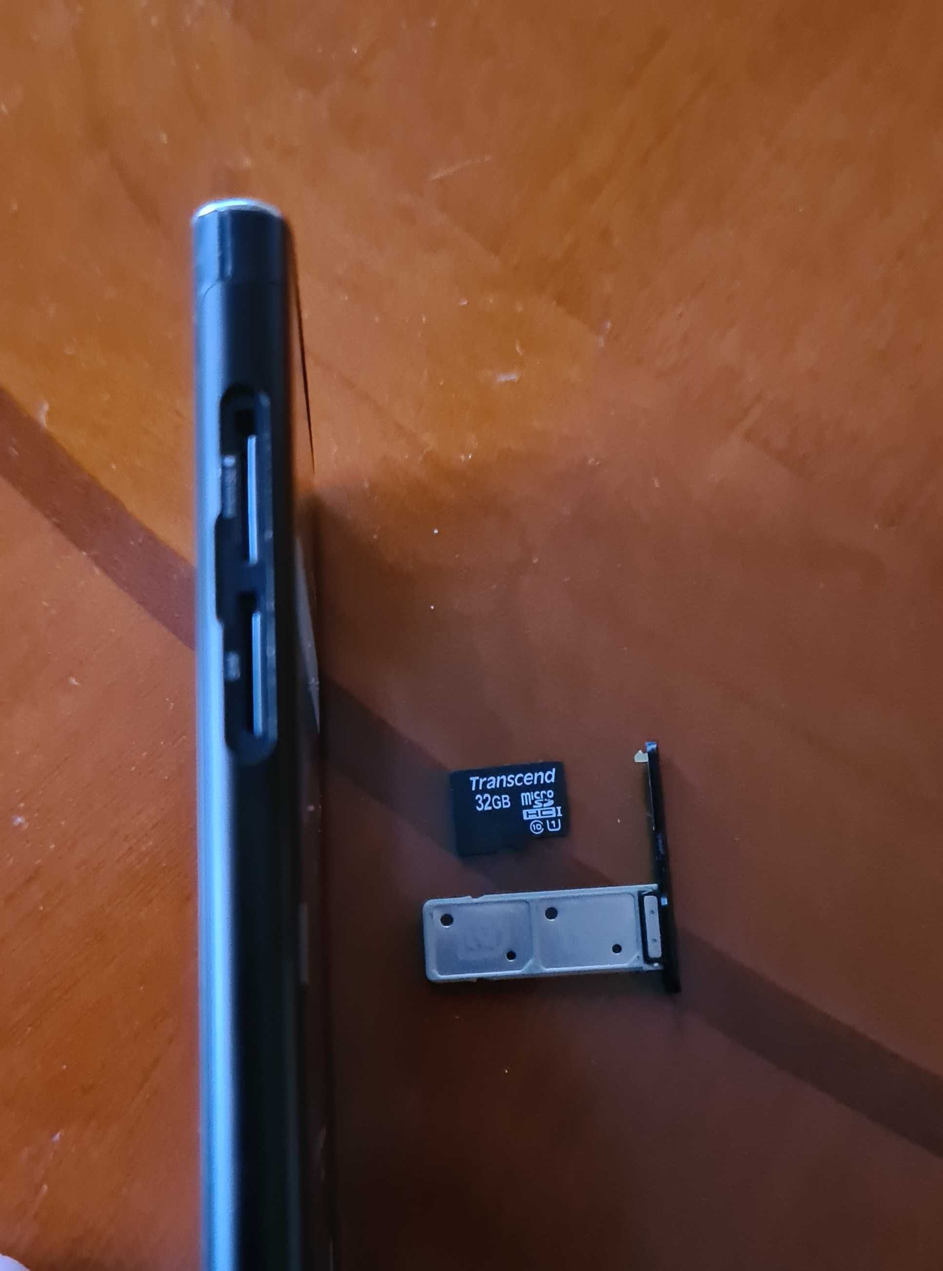 Sony Xperia XA1 Plus + microSD 32 Gb