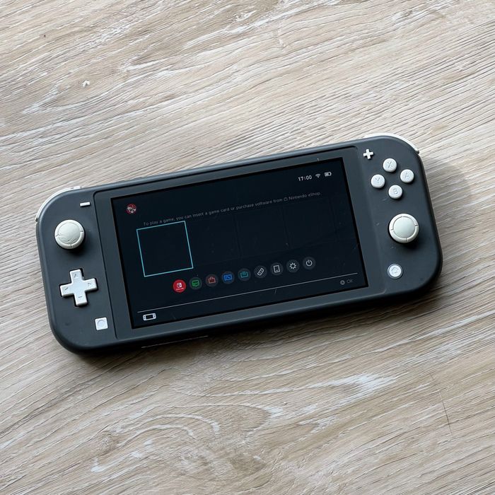 Nintendo Switch Lite Cinzenta