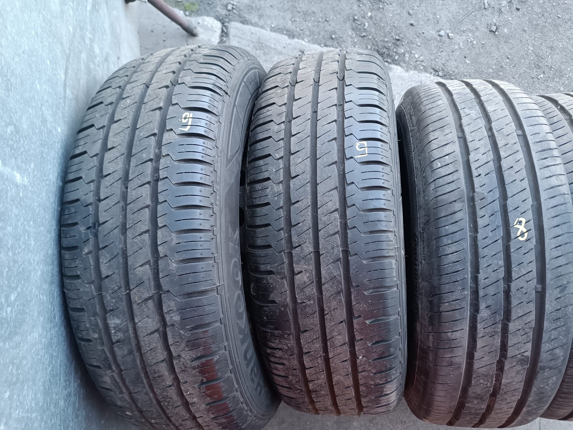 Opony letnie 215/65/16C bieżnik 9mm-8mm, Hankook/Continental