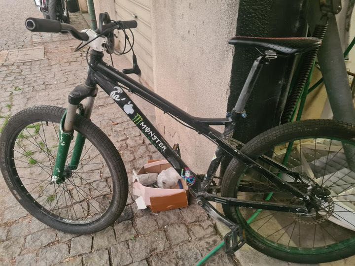 Bicicleta 130€ negociável
