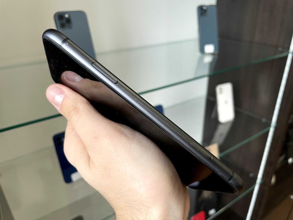 iPhone 11 64  gb Neverlock / від Магазину + Гарантія / Обмін