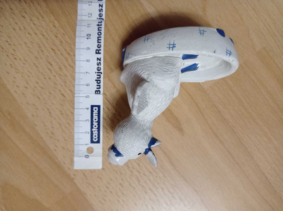 Figurka kaczorek w łódce