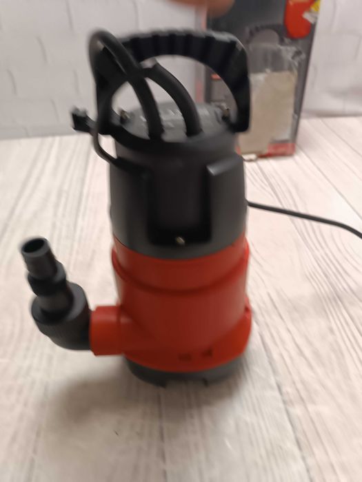 2 Einhell GC-DP 3730 Дренажний насос 370, Вт 9000 л/год