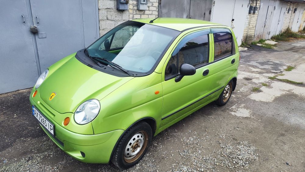Daewoo matiz зеленый