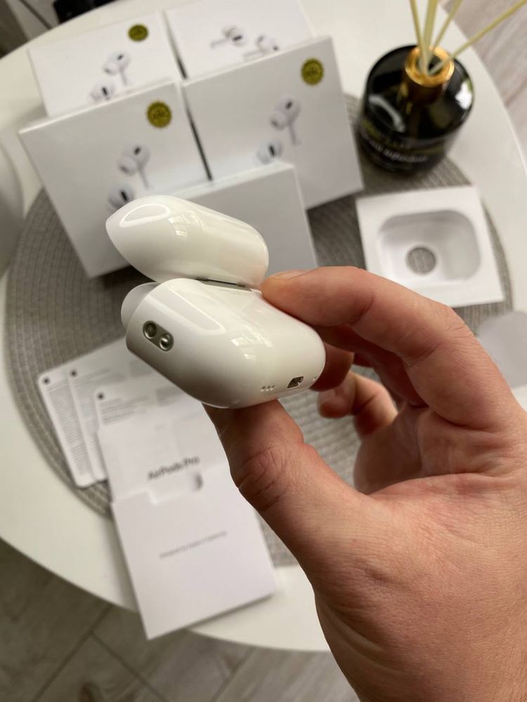 AirPods Pro 2nd.