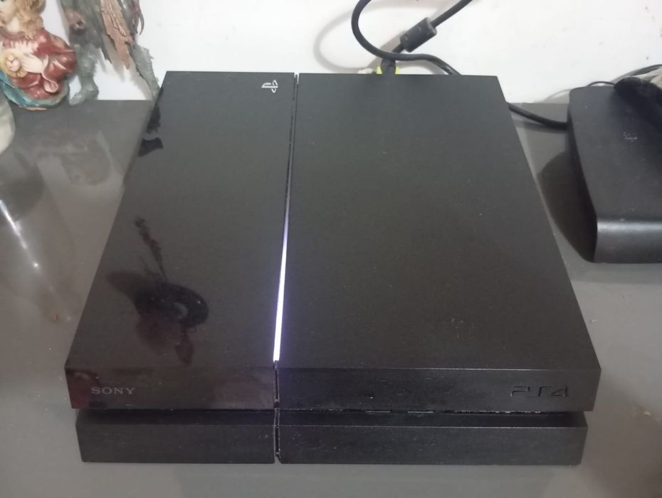 Playstation 4 vendo