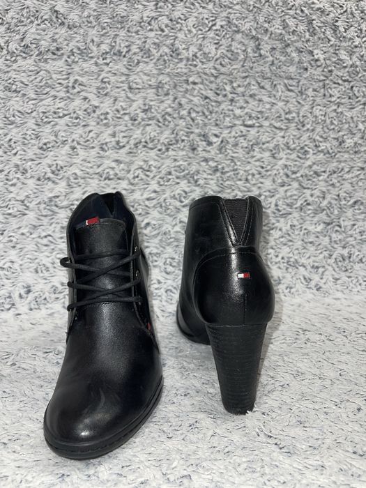 Ботильйони Tommy Hilfiger, кожені!