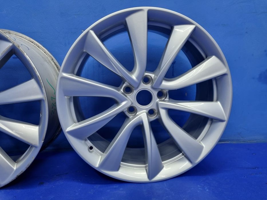 FELGI aluminiowe TESLA model 3 8,5x19" ET 40 oryginalne