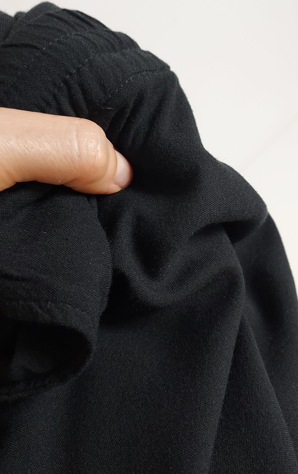 H&M MAMA_czarne ciążowe spodenki_46/3XL
