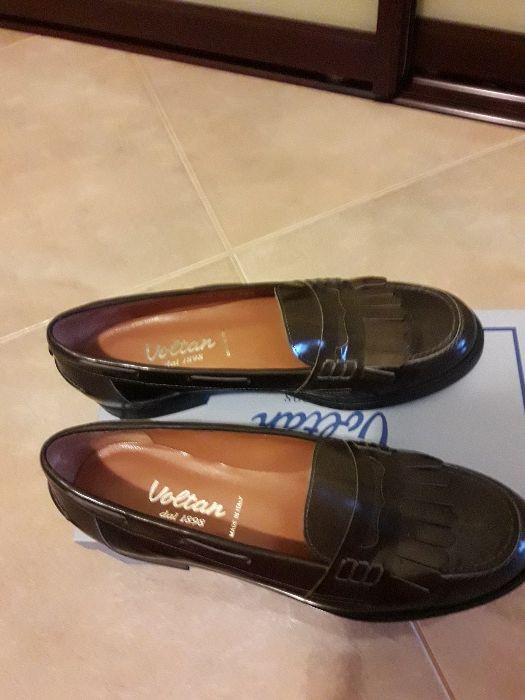 Продам женские итальянские мокасины
