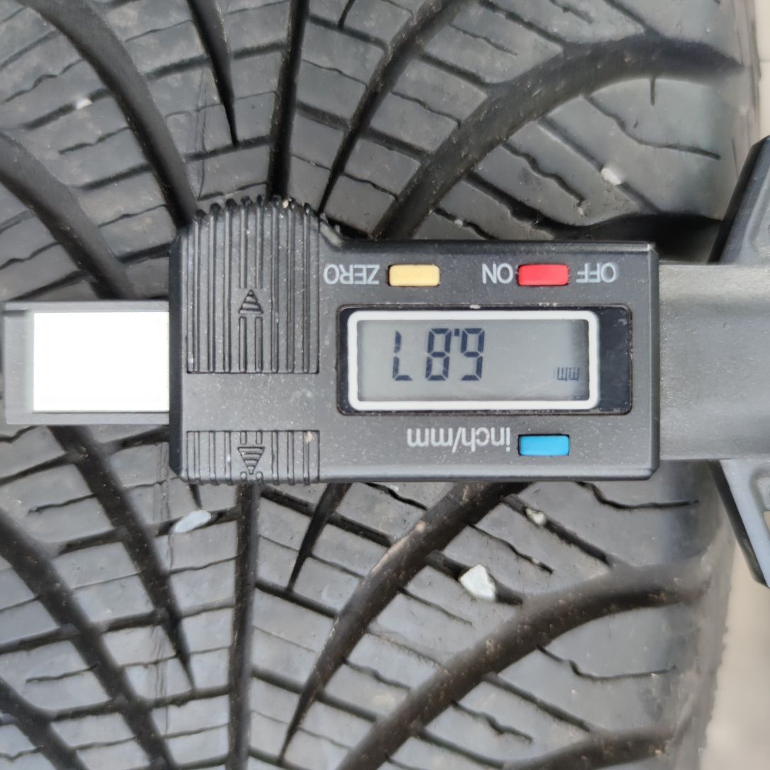opony caloroczne 155x65x14 GOODYEAR 2szt 200zł 2016r
