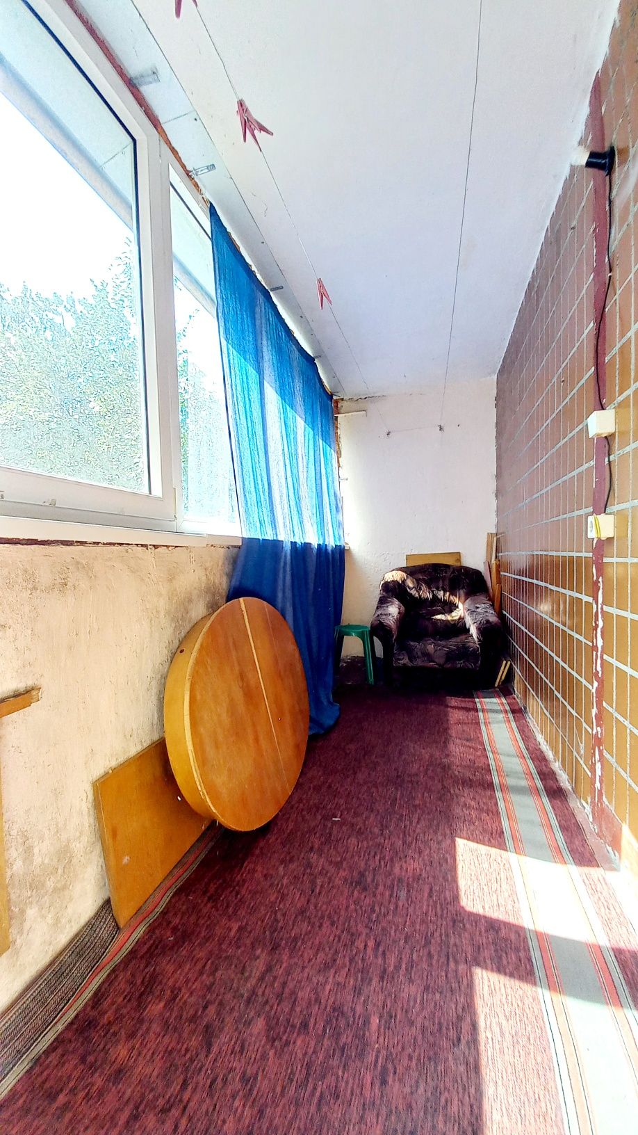 Продаж 2х кімнатної квартири ЮЗР(Руставі)
