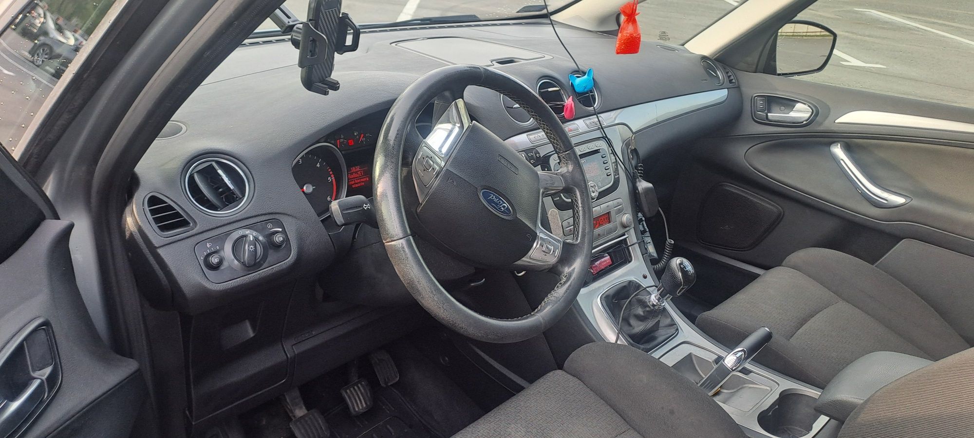 Ford s-max  2.0 tdci
