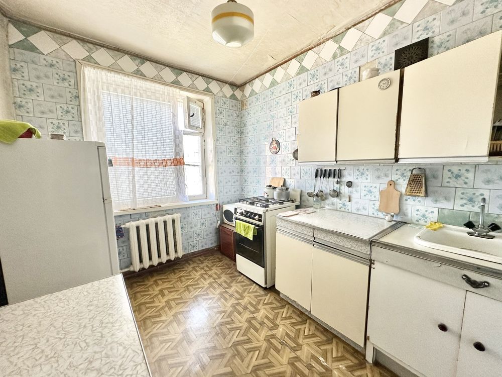 Вільна! 2-кв кв по вул Ладозькій