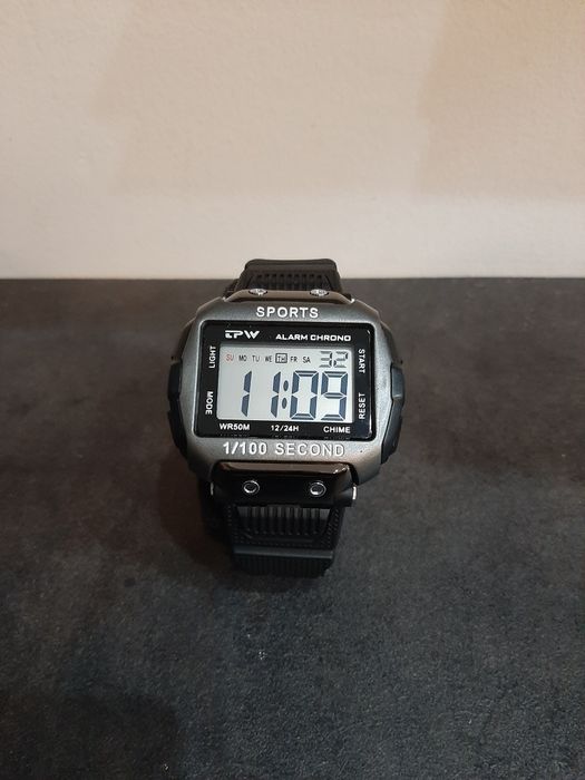 Zegarek męski elektroniczny